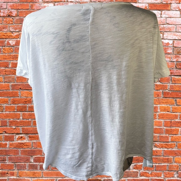 DKNY Women's Top - Picture 2 of 5